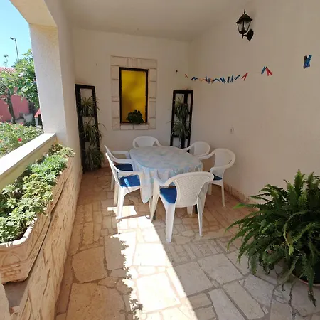 Apartments Pomer Appartamento Pomer